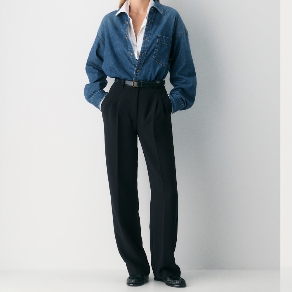 Aritzia Black effortless Wilfred Wide Leg Pants